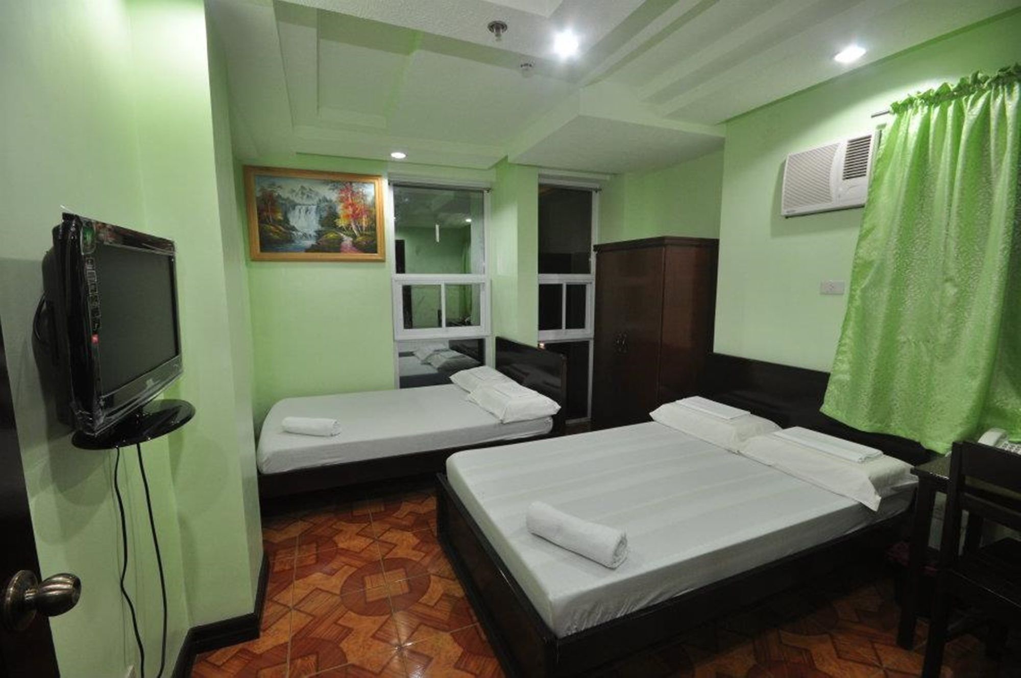 Oyo 573 Voyagers Palace Puerto Princesa Eksteriør bilde